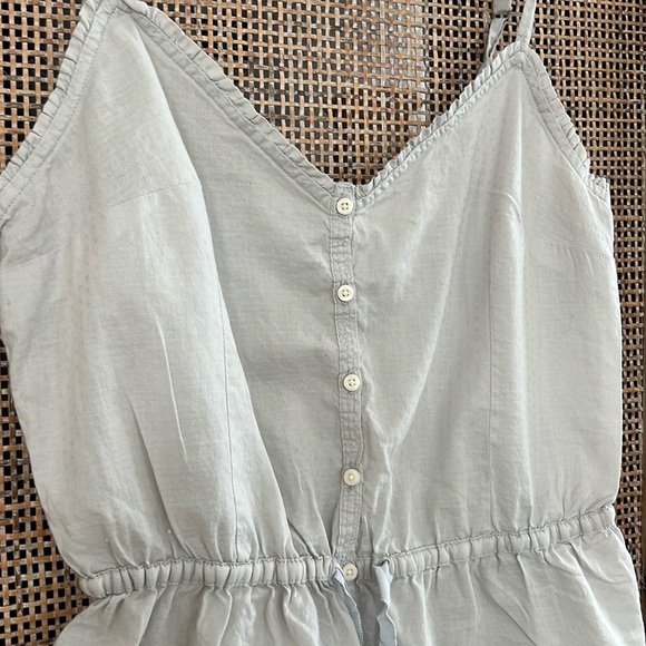 💚BUY 3 for $15💚 💚Hollister Women’s Teen V-Neck Babydoll Camisole Top
Size Medium - Picture 2 of 5